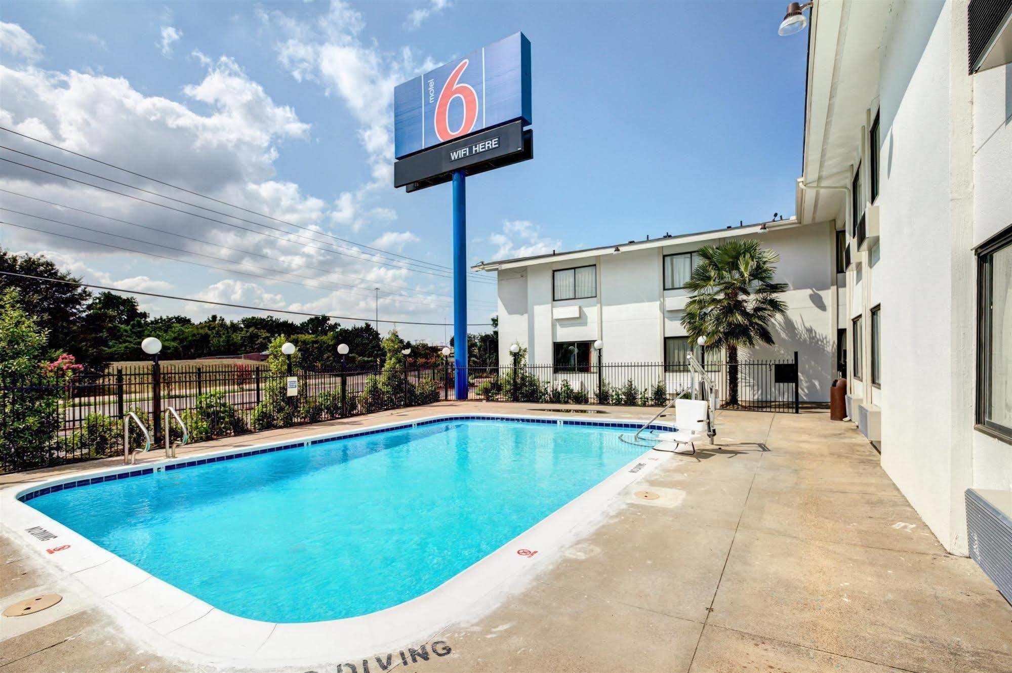 Motel 6-Dallas, Tx - South ภายนอก รูปภาพ